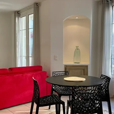 Magnifique Situe Proche Du Palais * Κάννες